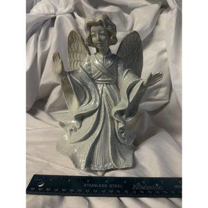 White Ceramic Nativity ANGEL 1990 Hand Poured And Glazed Vintage
